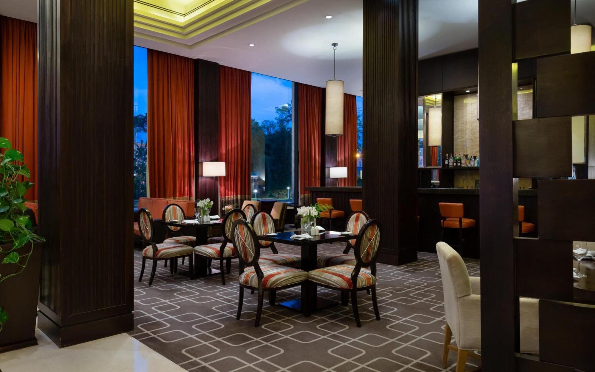 Hilton Dushanbe Exterior foto